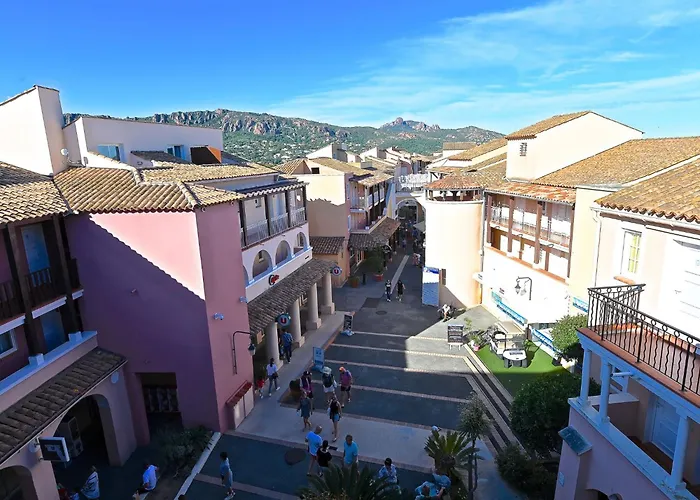 Le Village - C0 266 By Interhome Saint-Raphaël