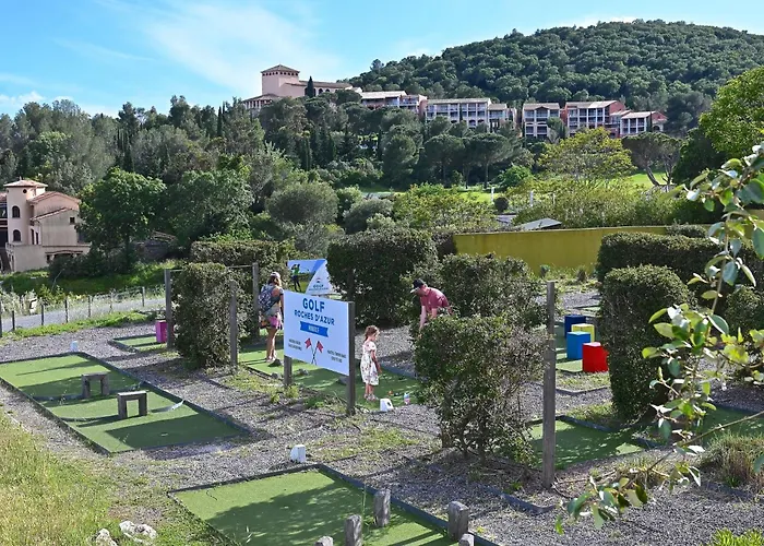 Apartamento Le Village - C0 266 By Interhome Saint-Raphaël